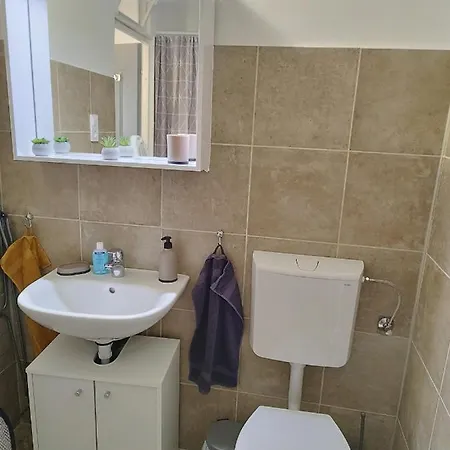 Holling Apartment