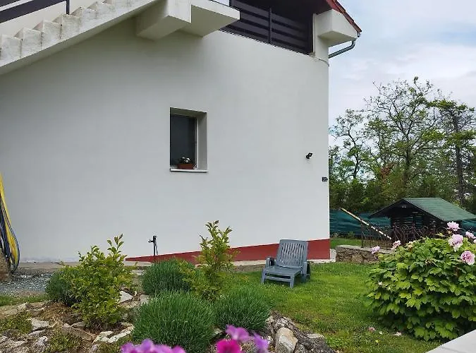 Holling * Fertőboz